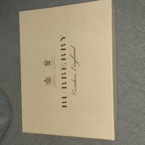 Burberry Large Gift Box